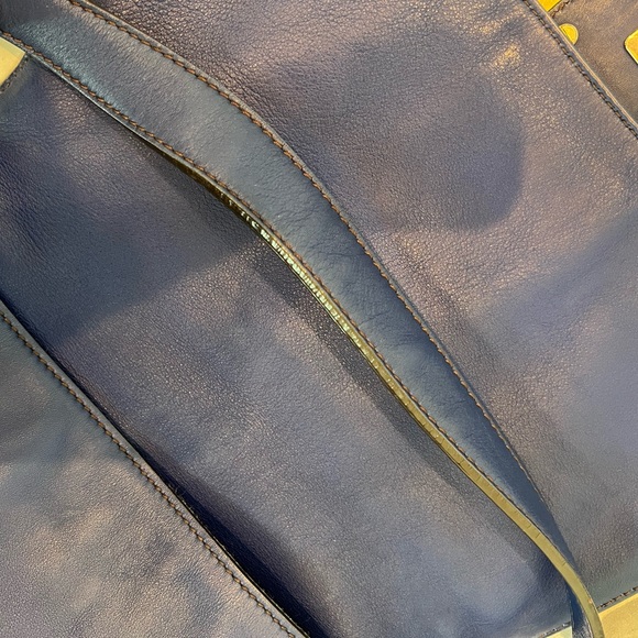 Fendi mama large leather baguette bag - Picture 15 of 15